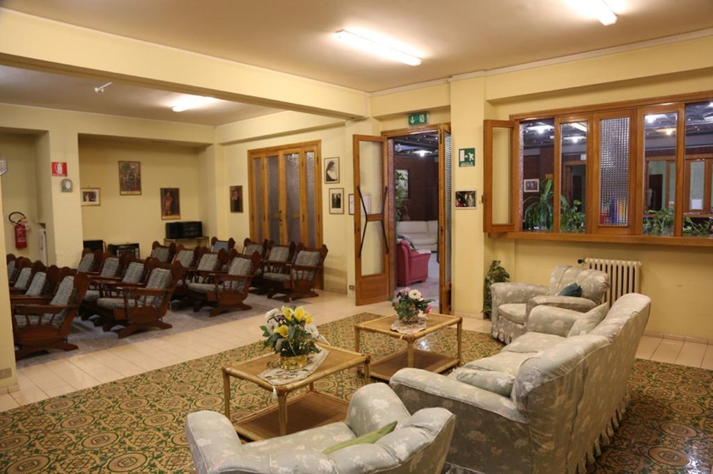 Hotel Casa Piccole Ancelle Di Cristo Re Rom
