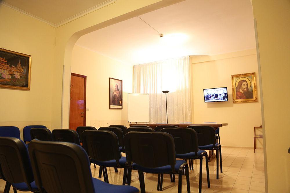 Casa Piccole Ancelle Di Cristo Re Rom